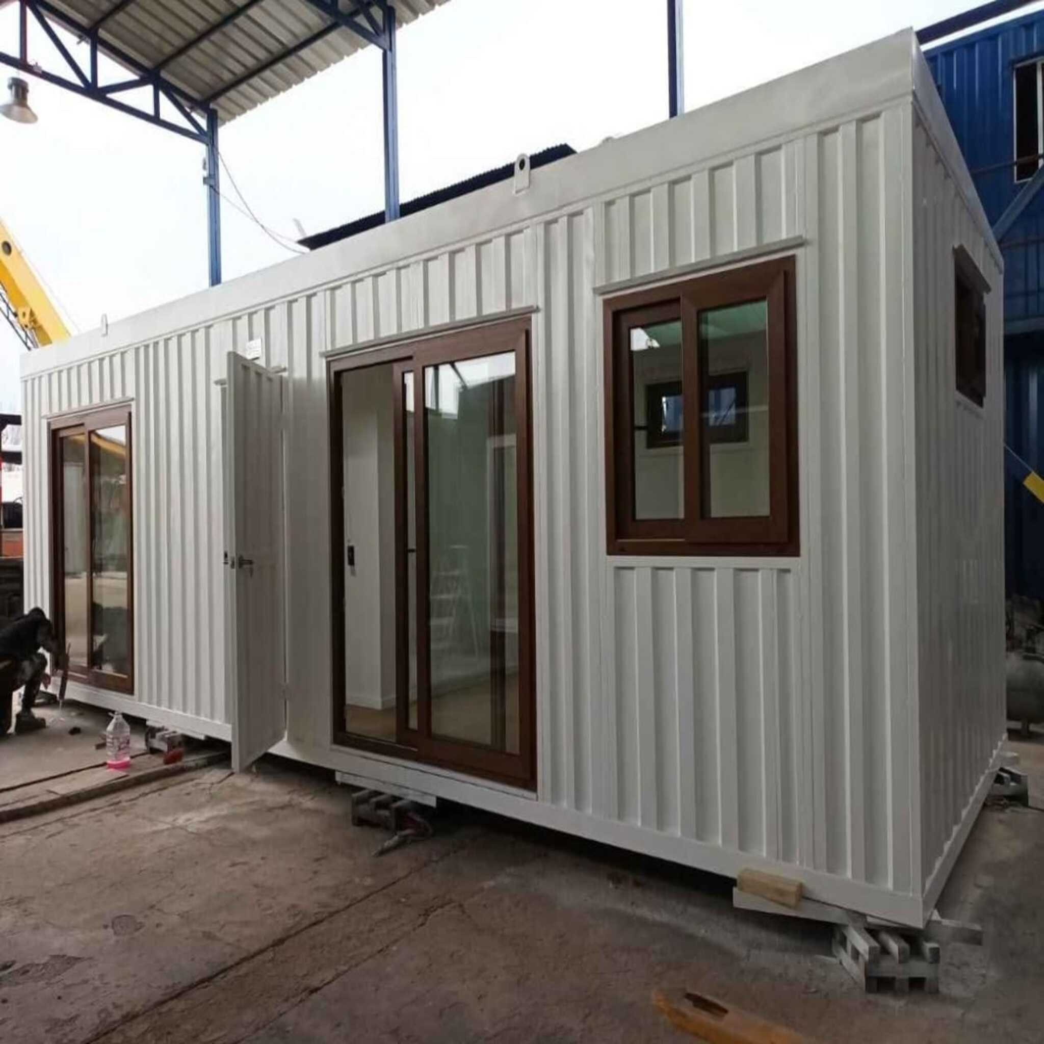 Módulos de baños y oficinas portátiles ofrecidos por DMS Mining para faenas en Chile.